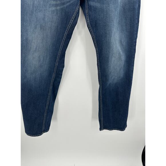 Buckle Reclaim Denim Jeans Men 38L x33 Relaxed Dark Wash Cotton Stretch - Picture 3 of 9